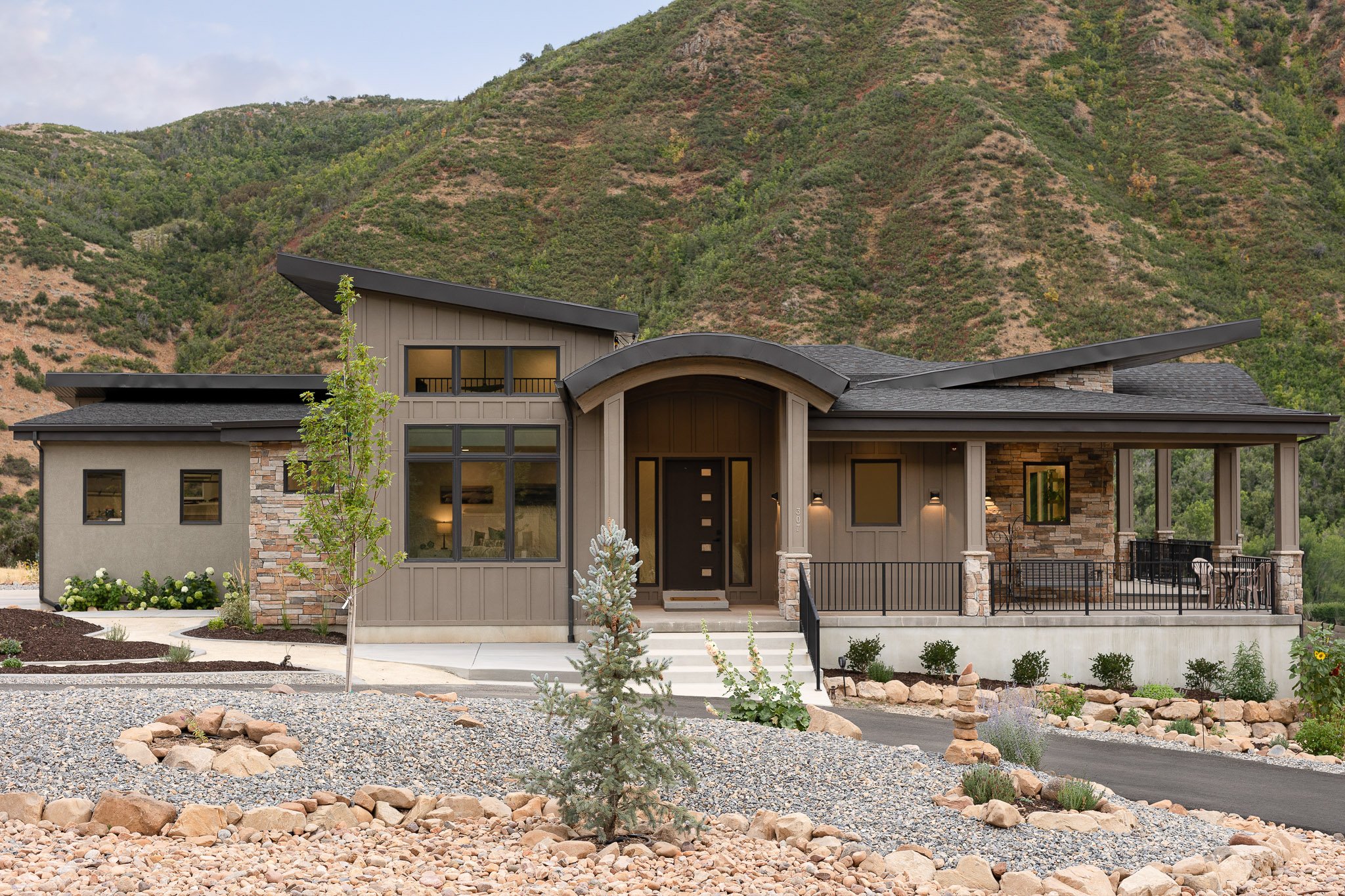 Top Architects Utah Custom Homes Design in Utah - Jewkes Design - Canyon Crest - Low Res25